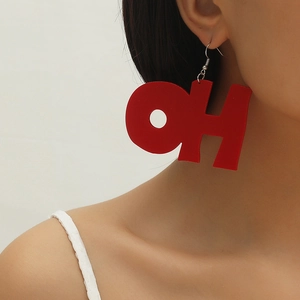 Boucles d'Oreilles Pendantes Lettre OH HO en Acrylique Rouge pour Femmes Mode Grandes Boucles d'Oreilles Statement Bijoux Cadeau