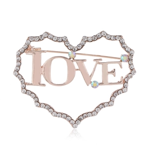 Broche cœur élégante en or rose avec lettrage LOVE et incrustation de strass brillants