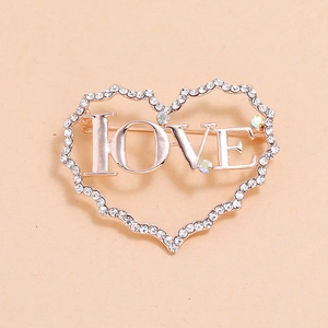 Élégante broche en forme de cœur or rose avec lettres LOVE et cristaux brillants
