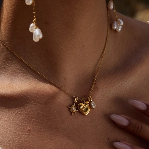 Collana dorata con ciondolo cuore MOM stella e pietra per donna gioielli eleganti