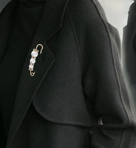 Spilla Elegante in Lega con Künstliche Perle per Donna Spilla da Balia Placcata Oro con Strass per Sciarpa e Cardigan Accessorio Gioielli