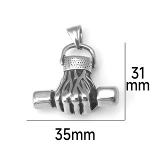 Dettaglio del ciondolo bilanciere argento con dimensioni di 35 mm di larghezza e 31 mm