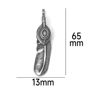 Detailweergave van de vintage roestvrijstalen veerhanger met afmetingen 65 mm bij 13 mm