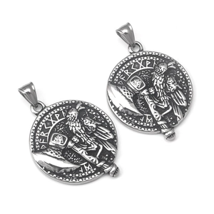 Colgante vikingo de cuervo y hacha de acero inoxidable con runas nórdicas