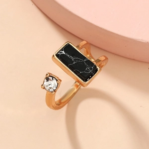 Adjustable Alloy Toe Ring For Women Gold Plated With Synthetic Turquoise Marble Bead Rhinestone Accents Summer Beach Foot Jewelry