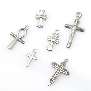 Set di sei ciondoli a croce in acciaio inossidabile argento vintage stile gotico