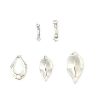 Pendentifs Feuille Irrégulière en Acier Inoxydable Style Punk DIY Accessoires de Bijoux Charms Barre pour Colliers Boucles d'Oreilles