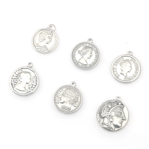 Vintage Roestvrijstalen Munt Hanger Met Koningin Elizabeth II Portret Reliëf Voor DIY Sieraden Ketting Armband Accessoires