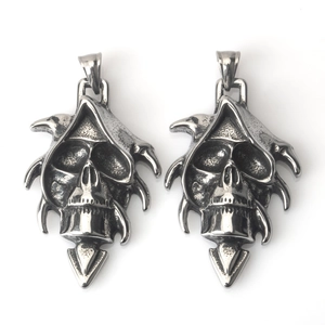 Collier Pendentif Crâne à Capuche en Acier Inoxydable Gothique Pour Hommes Bijoux de Faucheuse de Masque de Fantôme Punk Vintage Accessoires Hip Hop Cadeau