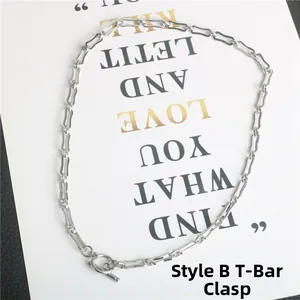 Dettaglio della collana a catena hip-hop Style B in acciaio inossidabile argento con chiusura a T
