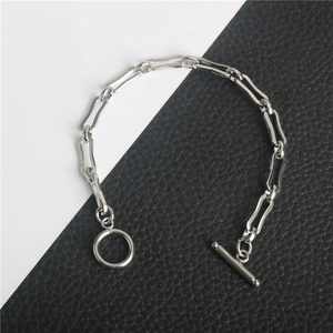 Bracciale a Maglia Rettangolare in Acciaio Inossidabile Hip Hop Minimalista Catena Geometrica per Unisex Gioielli Regalo