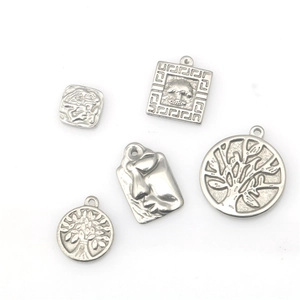 Colgante de Acero Inoxidable Árbol de la Vida Relieve de Cara Para Hacer Joyas DIY Dijes de Metal Plateado Vintage