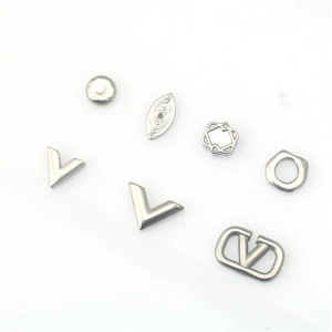Pendentifs en acier inoxydable poli en forme de V et formes géométriques pour bijoux
