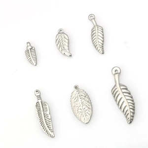 Set de dijes de hojas y plumas de acero inoxidable para accesorios de joyería DIY