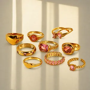 Anello in Acciaio Inossidabile con Zircone per Donna Placcato Oro Cuore Taglio Smeraldo Rosa Zirconia Gioielli di Nicchia