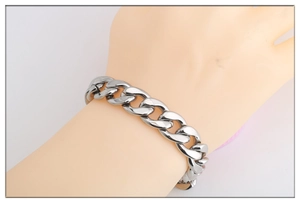Bracciale a catena cubana lucida in acciaio inossidabile argento per uomo e donna