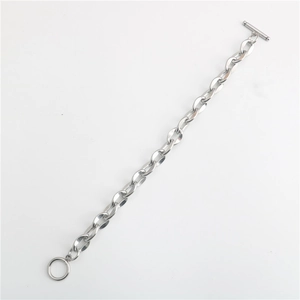 Detailed close-up of a stainless steel flat O-chain bracelet with a classic OT clasp