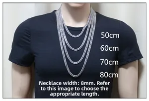 Guía de tallas con longitudes de cadena de 50cm a 80cm mostradas sobre un modelo real