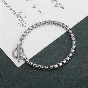 Bracciale unisex in acciaio inossidabile con elegante chiusura a levetta OT a catena
