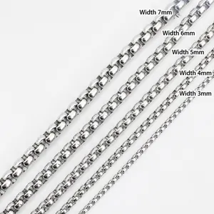Chaînes box en acier inoxydable de 3 mm à 7 mm de large montrées en parallèle