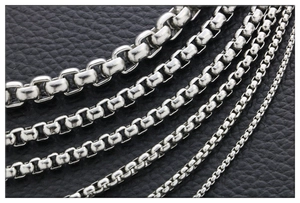 Macro view of silver stainless steel box chains in five different thickness sizes