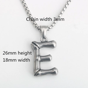 Halskette mit Anhänger Buchstabe E im Bambus-Stil aus Edelstahl mit 3mm Kette