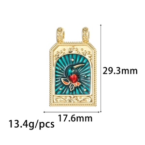 Gedetailleerd beeld van de kolibrie-tarot hanger met 29,3mm hoogte en 17,6mm breedte