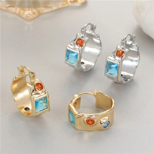 Orecchini a cerchio vintage francesi in oro e argento con zirconi blu e arancioni