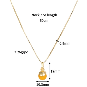Elegante Goldkette mit bernsteinfarbenem Harzanhänger und detaillierten Größenangaben