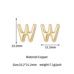 Detailed specs for gold bubble letter W studs made of copper, size 23.2mm by 21.2mm