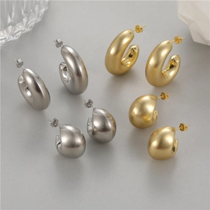 Lot de boucles d'oreilles gouttes creuses épaisses en finitions or et argent mat