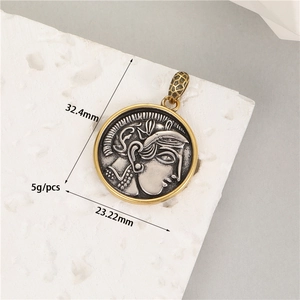 Dimensiones detalladas del colgante moneda Athena vintage con 23,22 mm de diámetro