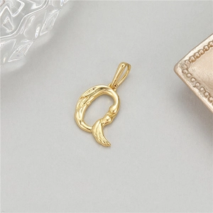 14K Gold Anhänger Buchstabe Q mit Federstruktur für DIY Halsketten und Armbänder