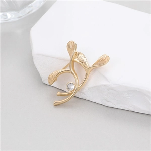 Broche élégante en branche dorée avec strass en cristal pour décoration de costume