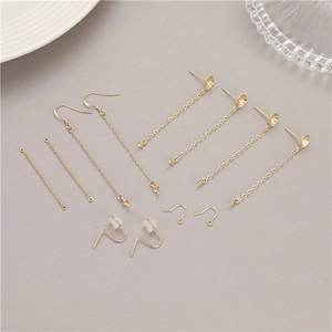 Accessori per Orecchini Fai da Te in Rame Placcato Oro 14K Lunghi con Nappa Croce Catena Ganci per Orecchini per Gioielleria Donna