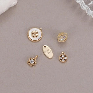 Accessorio per Gioielli Fai da Te in Rame Placcato Oro Conchiglia Fiore Ciondolo Solo Senza Catena per Collana