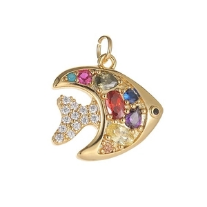 Exquisiter 14k vergoldeter Fisch-Anhänger mit bunten Edelsteinen und Zirkonia-Details