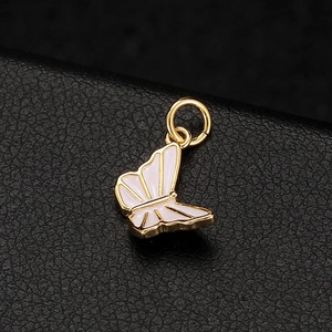 Pendentif papillon plaqué or 14K avec émail blanc pour la création de bijoux DIY