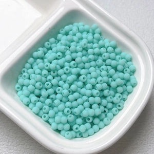 Matte mint green 6/8mm rubber paint round beads for DIY jewelry and necklaces