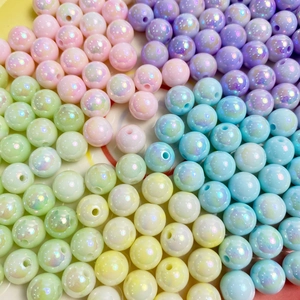 Perle rotonde luminose UV in colori macaron per la creazione di gioielli fai-da-te