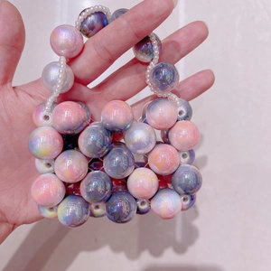Mini borsa a mano in perle acriliche sfumate iridescenti da 16mm con manico di perle
