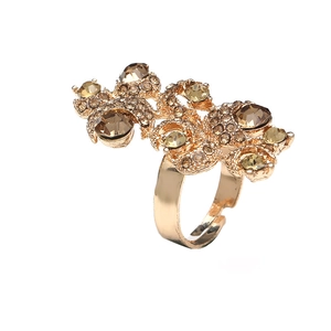 Böhmischer vergoldeter Blumenring mit champagnerfarbenen Kristallen und verstellbarem Band