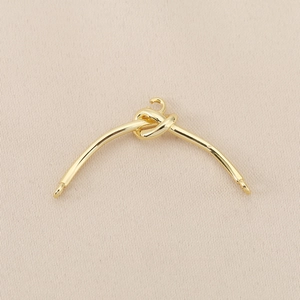 Connecteur nœud courbé plaqué or 18K avec doubles boucles pour bijoux DIY