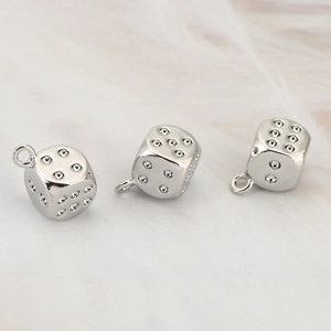 Gepolijste zilveren dobbelsteen bedeltjes van 18K verguld koper voor DIY sieraden maken