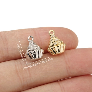 Copper Cupcake Shaped Pendant DIY Jewelry Accessory 18K Gold Plated Rhinestone Inlaid Charms For Necklace Bracelet Making