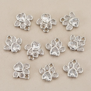 Elegant silver cat paw pendant with clear zircon heart-shaped crystals for DIY jewelry