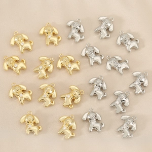 Ciondoli a forma di cane in oro 18K e argento con zirconi per gioielli fai-da-te