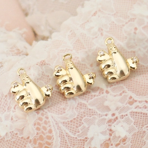 Polished 18K gold plated copper thumb pendants with white zircon stones for jewelry DIY