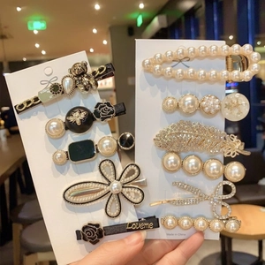 Vintage Alloy Faux Artificial Pearl Hair Clip Elegant Rhinestone Hollow Bobby Pin For Women Girls Party Daily Hair Accessories
