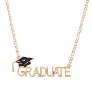 Gouden afstudeerही ketting met zwart geëmailleerde afstudeerhoed en Graduate hanger